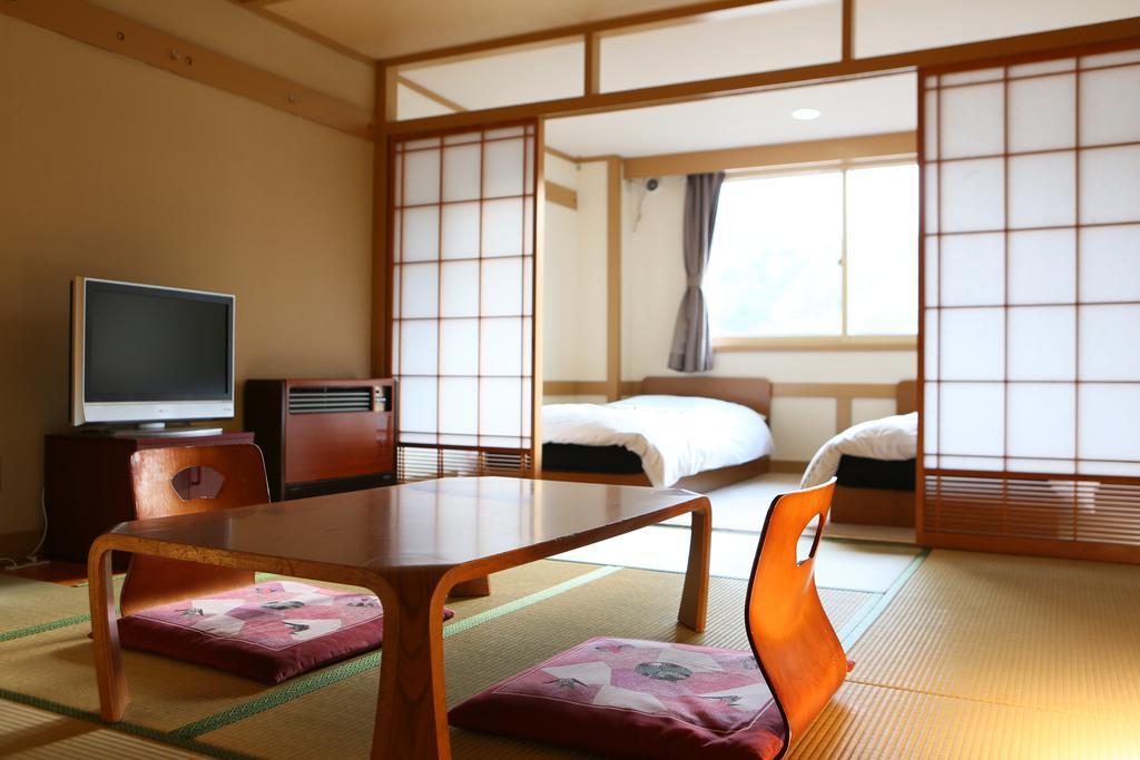志賀パレスホテル 山ノ内町 エクステリア 写真