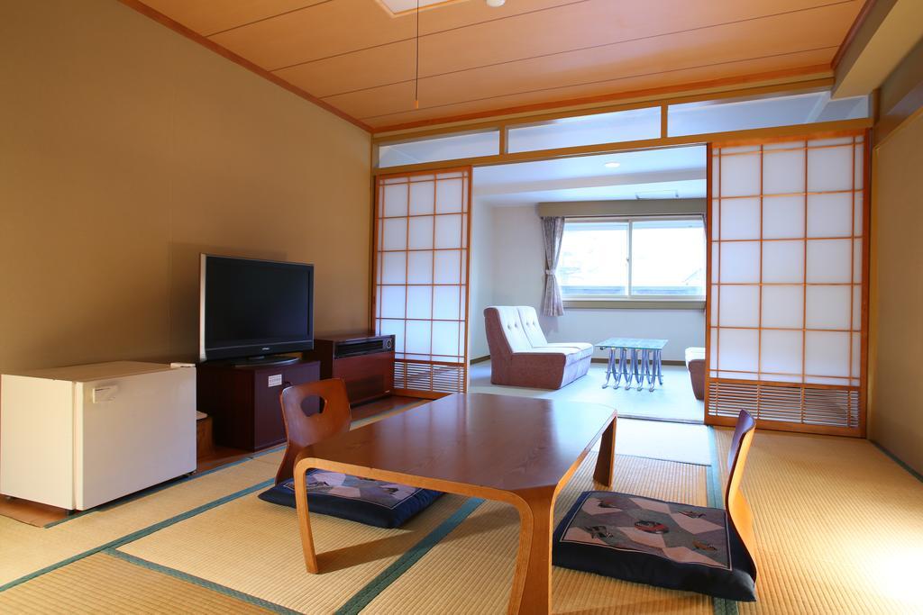 志賀パレスホテル 山ノ内町 エクステリア 写真